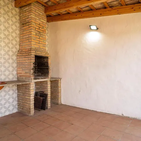 Holiday home Stunning In Conil De La Frontera