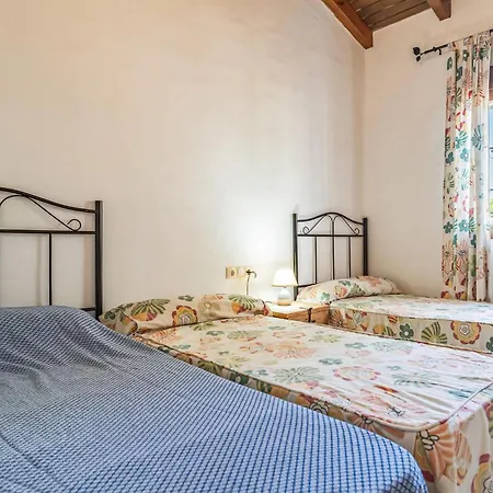 Сasa de vacaciones Cozy In With Kitchen